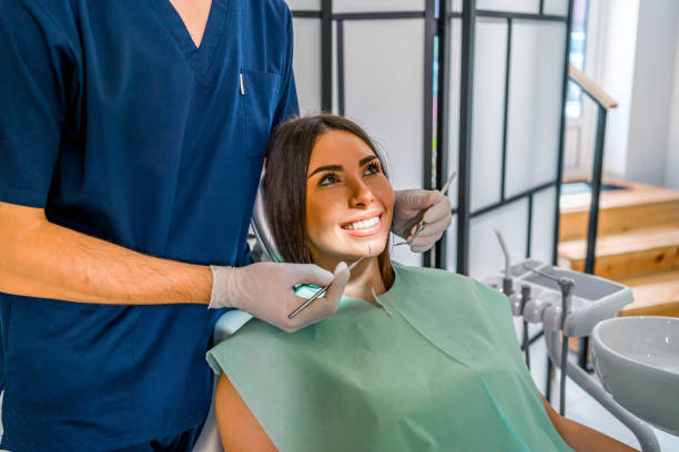 Best Root Canal Treatment  in Oakdale, NY